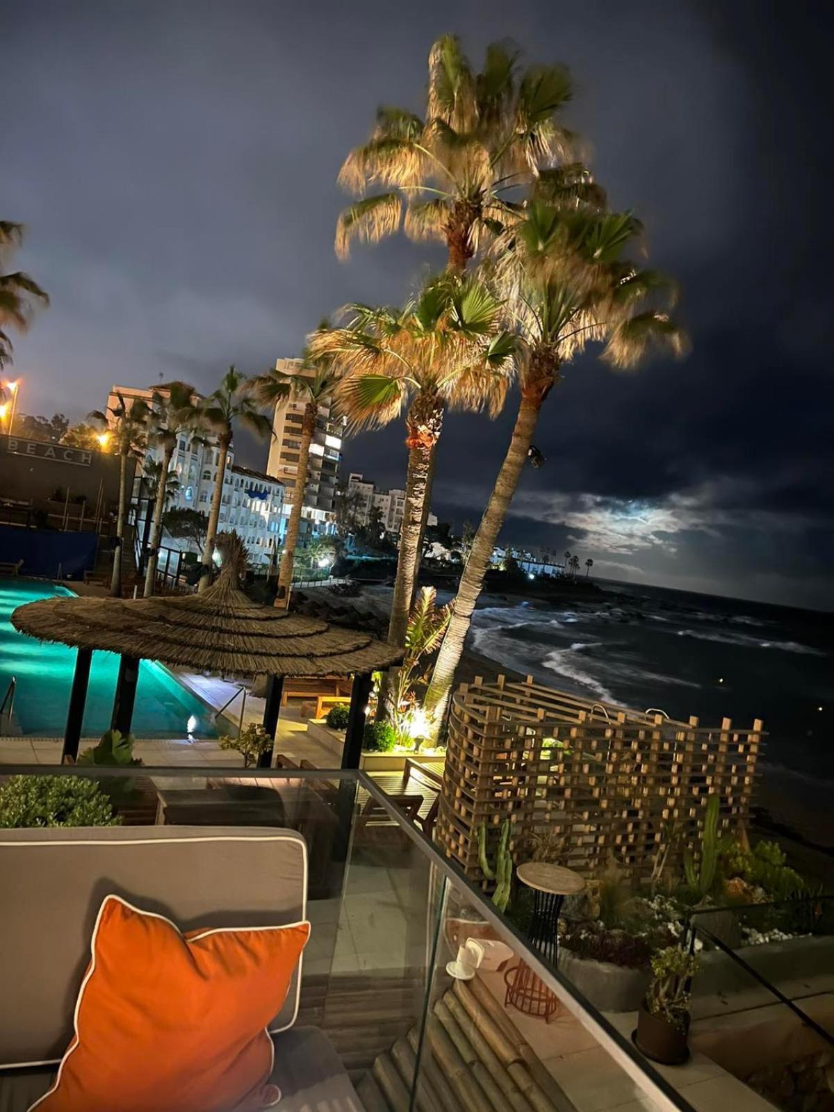 Miraflores Apartments By The Beach Costa Del Sol Sitio de Calahonda المظهر الخارجي الصورة