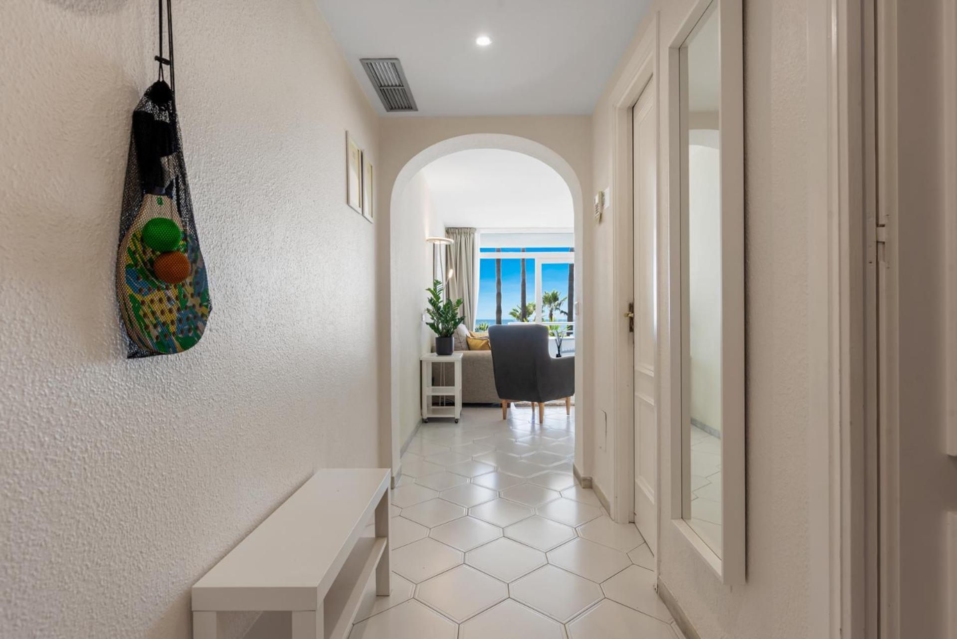 Miraflores Apartments By The Beach Costa Del Sol Sitio de Calahonda المظهر الخارجي الصورة