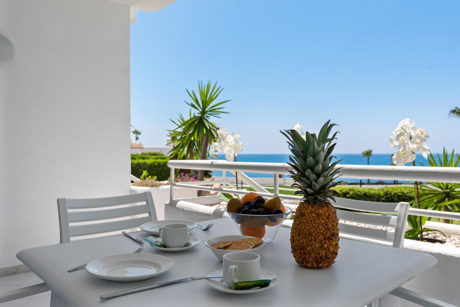 Miraflores Apartments By The Beach Costa Del Sol Sitio de Calahonda المظهر الخارجي الصورة