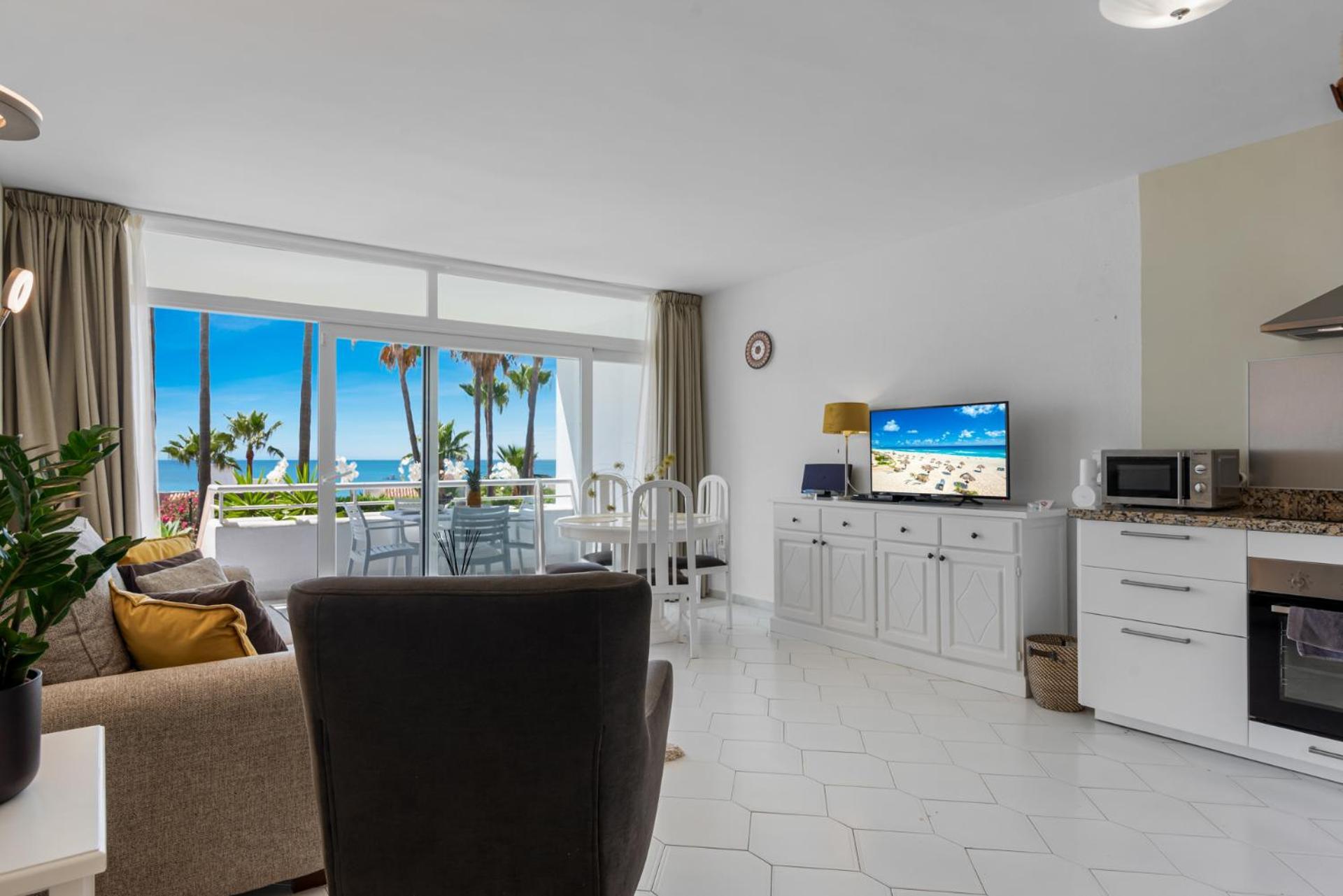 Miraflores Apartments By The Beach Costa Del Sol Sitio de Calahonda المظهر الخارجي الصورة